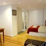 Apartman Cozy In Mouraria With Ac *